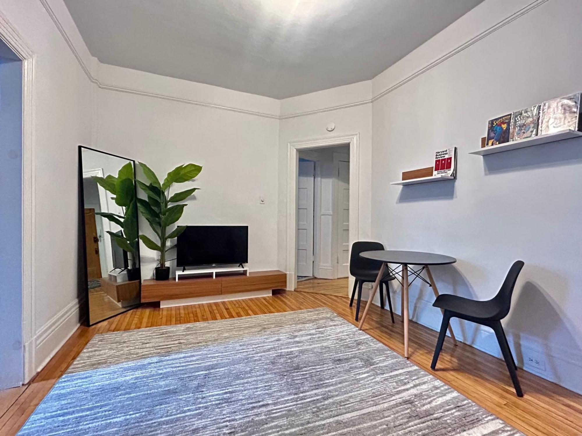 Chic Haven Downtown Mtl Appartement *